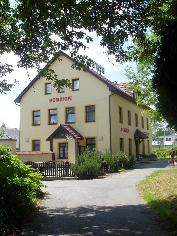 Hotel Filippi Zdirec nad Doubravkou Exterior photo